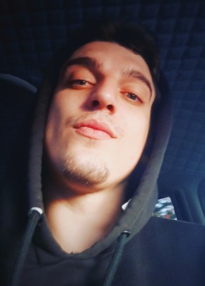 Maksim, 27, Russia, Moscow