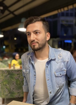 Barış Alemdar, 30, Türkiye Cumhuriyeti, İstanbul