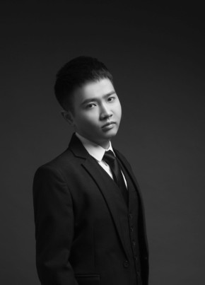 曹希尔, 28, 中华人民共和国, 北京市