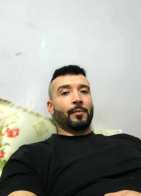 حكيم из Bouïra 30 лет