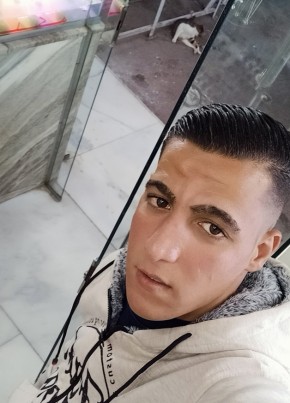 محمود كهربا, 24, جمهورية مصر العربية, القاهرة