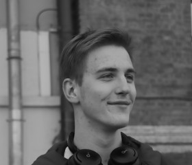 Konstantin, 18, Kolpino