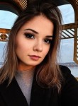 Polina, 26  , Moscow