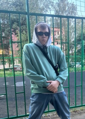 Артем, 19, Россия, Москва