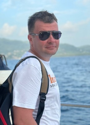 Алексей из Москвы 44 года