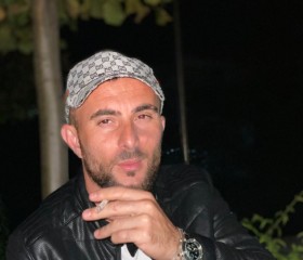 Toni, 31 год, Tirana