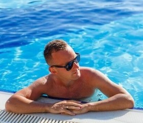 Yuriy, 51, Moscow