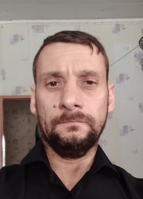 Евгений из Зеи 46 лет