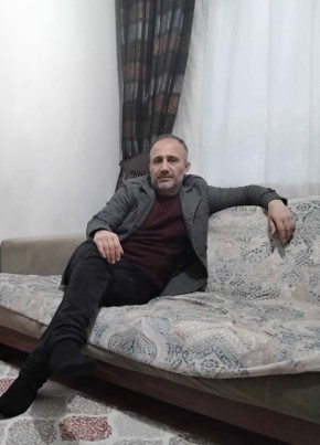 Polat, 46, Türkiye Cumhuriyeti, Ankara