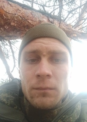 Иван, 33, Россия, Миллерово