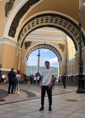 Илья, 22, Россия, Дедовичи