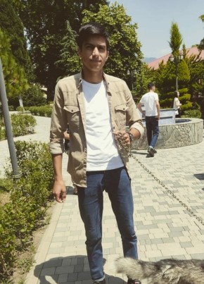 İsa Mahmudov, 20, Azərbaycan Respublikası, Zaqatala