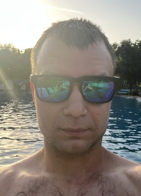 Alex из Екатеринбурга 34 года