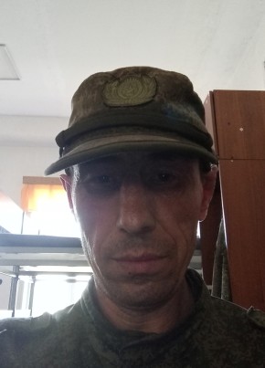 Иван из Уссурийска 44 года