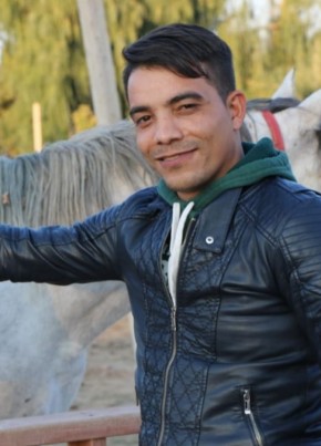 Sezgin, 32, Türkiye Cumhuriyeti, Ereğli (Konya İli)