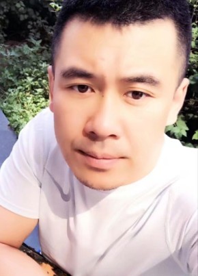 xiaosong, 36, 中华人民共和国, 牙克石市