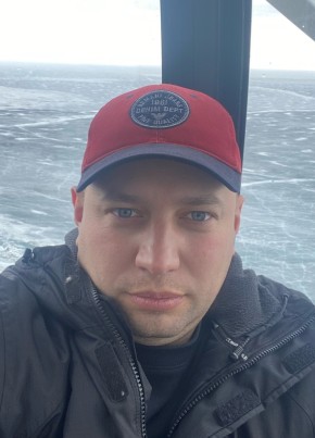 Александр, 36, Россия, Усолье-Сибирское