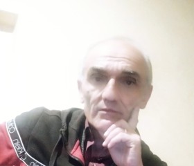 Artur, 57, Yerevan