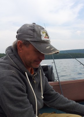 Sasha, 41, Russia, Saint Petersburg