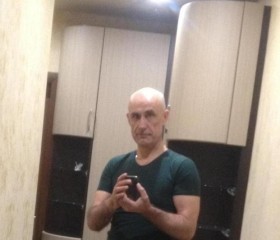 Валерий, 52 года, Кура́хове