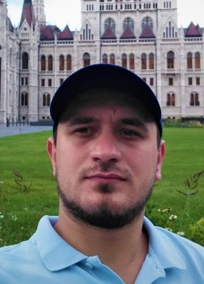 Василий, 29, A Magyar Népköztársaság, Tata