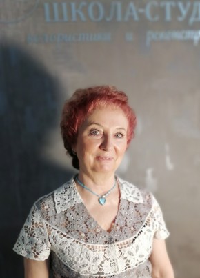 Галина из Иркутска 68 лет