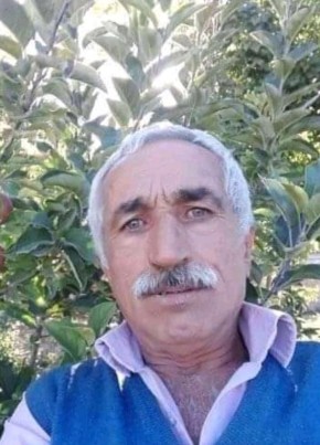 Bekir Usta, 54, Türkiye Cumhuriyeti, İstanbul