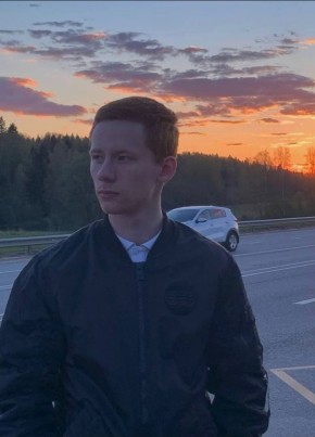 Павел, 20, Россия, Москва