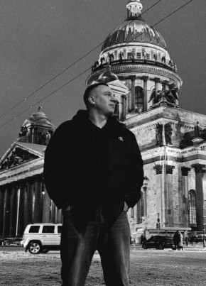 Артем из Сызрани 27 лет