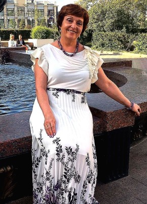 Елена, 61, Россия, Красногорск