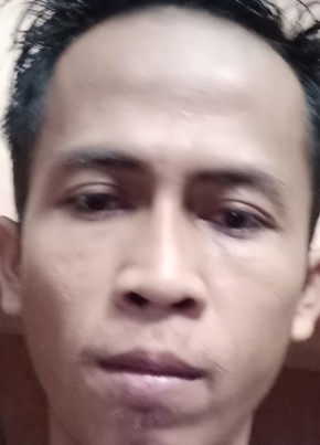 Sutri28, 35, Indonesia, Kota Semarang
