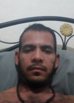 César, 34, República de Colombia, Santa Marta
