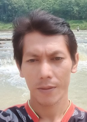 Yanz, 43, Indonesia, Djakarta