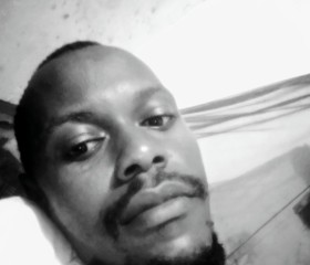 Nixon, 30, Mombasa