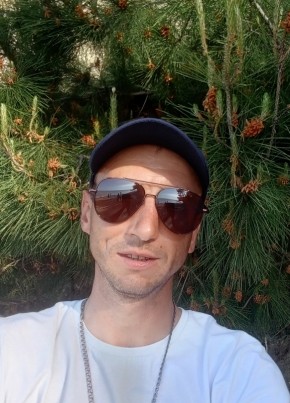 Константин, 36, Россия, Феодосия