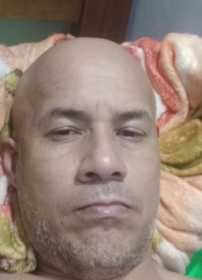 Edu из Salvador 43 года