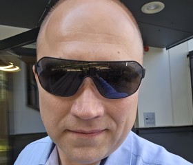 Маргулис, 47, Norwich