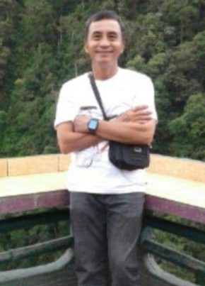 Nara Pardede, 43, Indonesia, Kota Medan