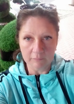 Алина, 50, Россия, Симферополь
