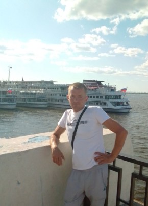 Игорь, 45, Россия, Воскресенское (Нижегородская обл.)