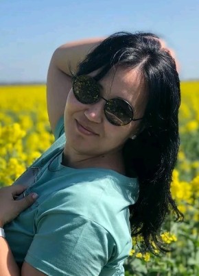 Мара, 46, Россия, Саратов