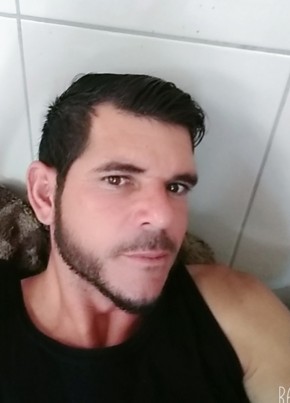 Cleberson, 32, República Federativa do Brasil, Rio das Pedras