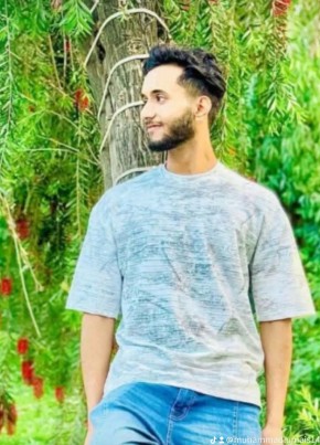 Muhammad Umais из سیالکوٹ 21 год