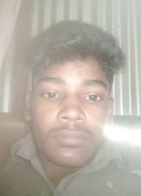 Sanidul, 19, India, New Delhi