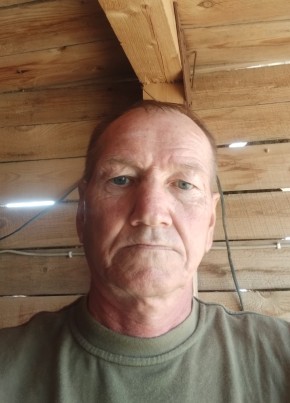 Юрий из Москвы 53 года