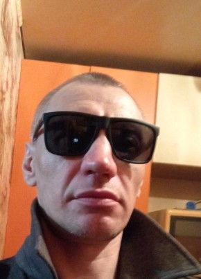 Дмитрий, 42, Россия, Челябинск