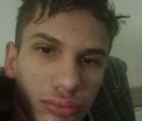 Eduard, 18, Ruedesheim am Rhein