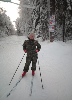 Nika, 53, Russia, Petrozavodsk