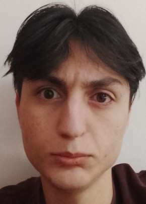 Эльнур из Владивостока 22 года