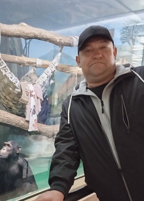Александр из Таксимо 49 лет